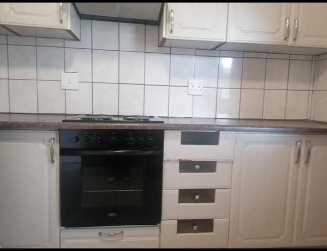 3 BEDROOM HOUSE FOR SALE IN MODIMOLLE
